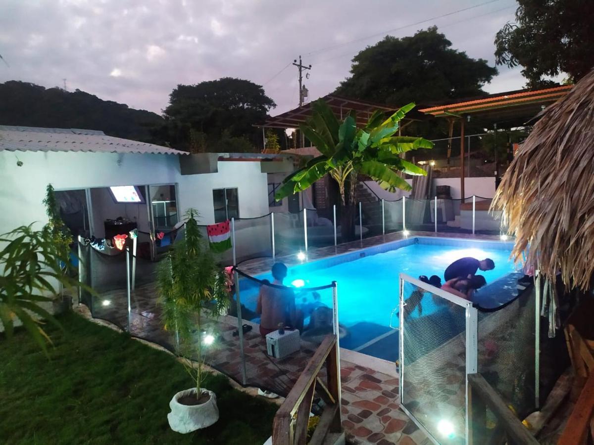 Hostal La Sierra Nevada Palomino Exterior photo