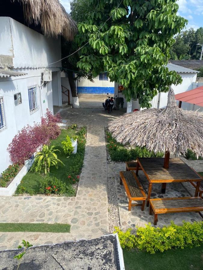 Hostal La Sierra Nevada Palomino Exterior photo